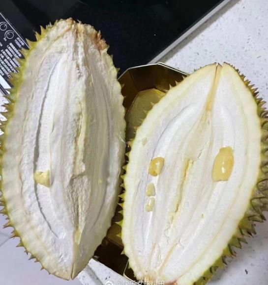 生活不易，開個(gè)榴蓮都像賭石